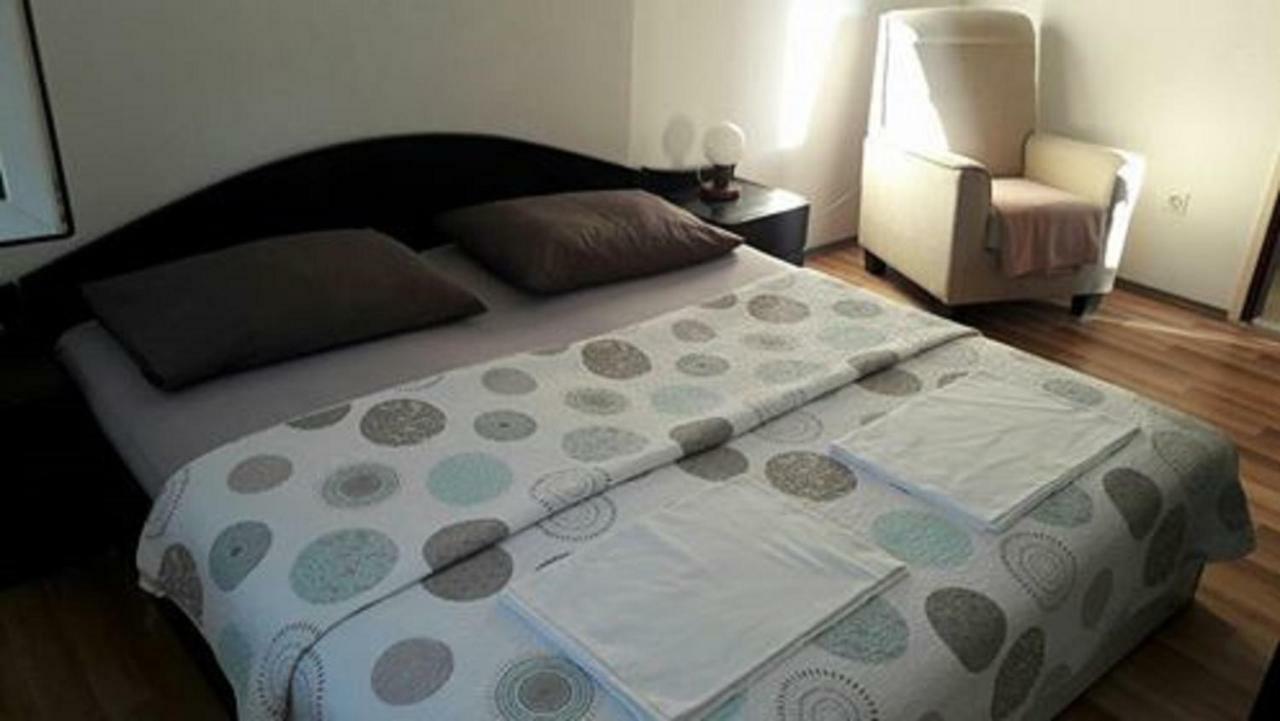 Analeo Apartment Sibenik Luaran gambar